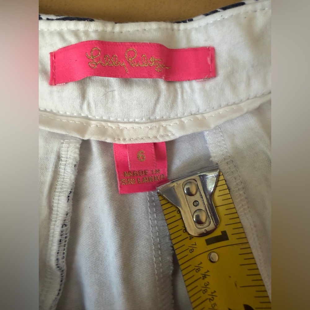 Lilly Pulitzer Navy Koalas GDay Mate DARCI KNIT SHORTS 7" Scallop Hem Size 6 - Picture 4 of 7